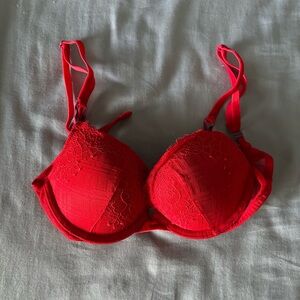 Victoria's Secret Vibrant Red Lace Bra